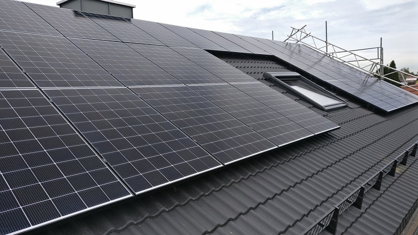 Photovoltaikanlage Satteldach Einfamilienhaus
